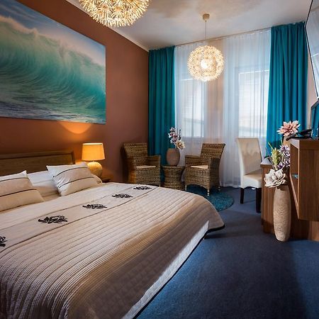 Sareza Hotel Острава Екстериор снимка