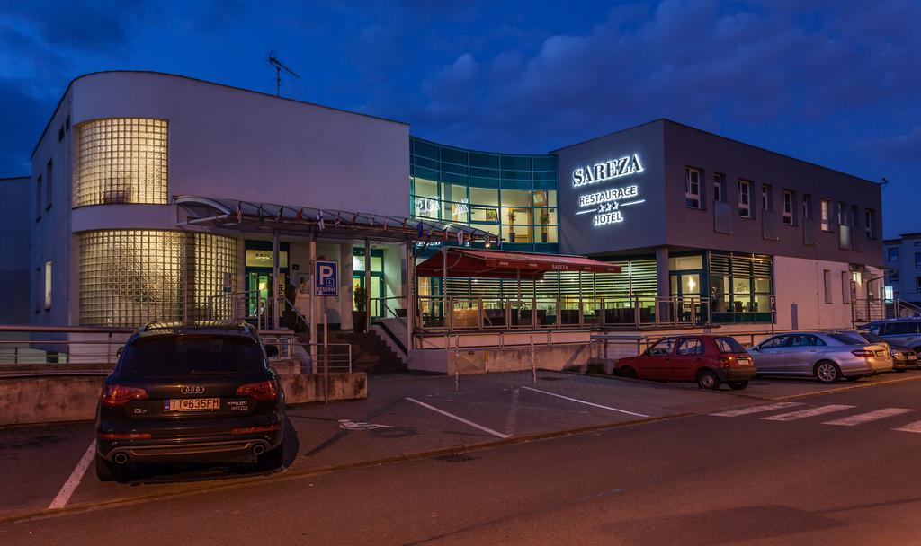 Sareza Hotel Острава Екстериор снимка