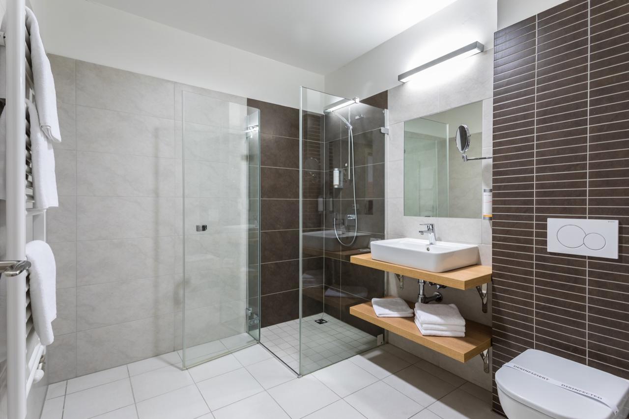 Sareza Hotel Острава Екстериор снимка